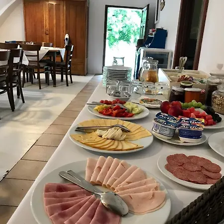 U Námořníka-restaurant A Penzion *